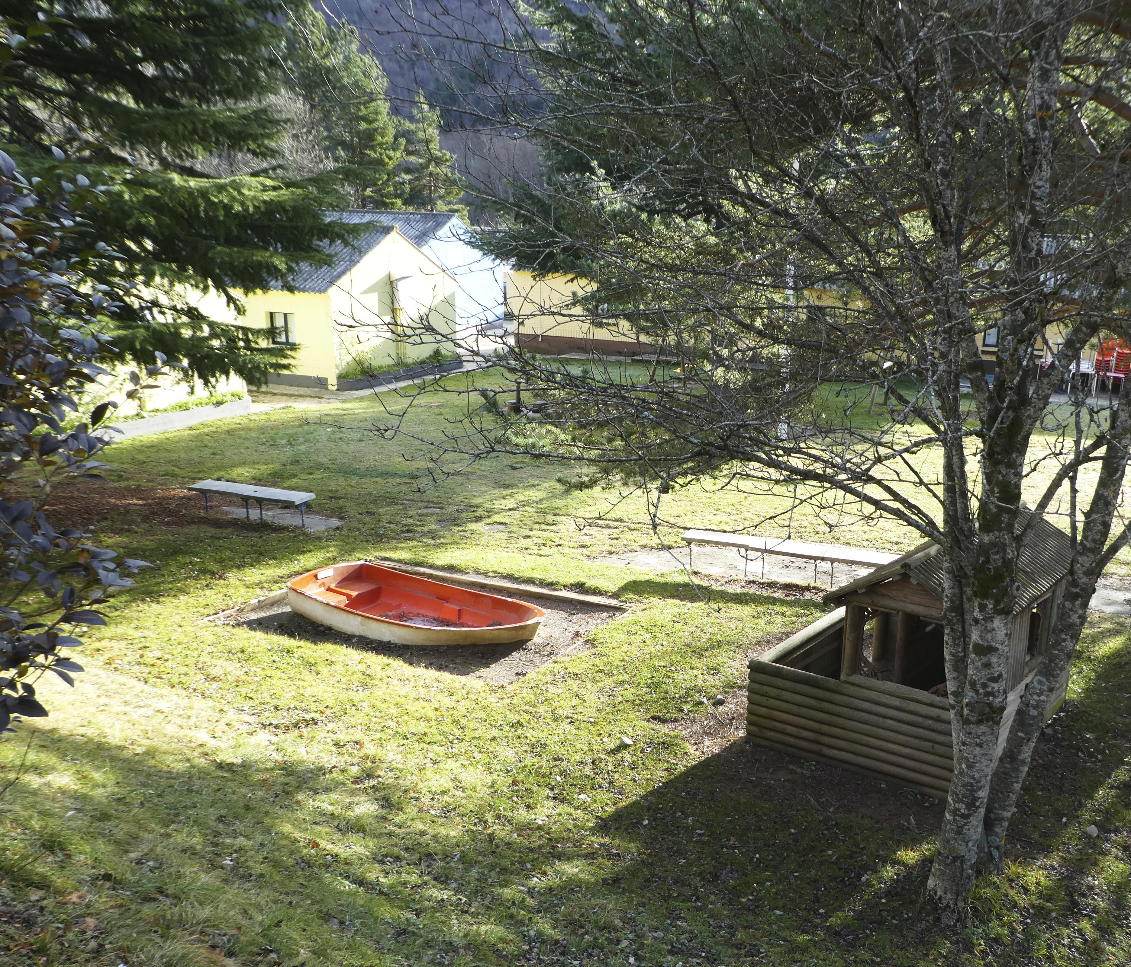 Complejo Bubal Formigal 3000 Appartement Biescas  Buitenkant foto