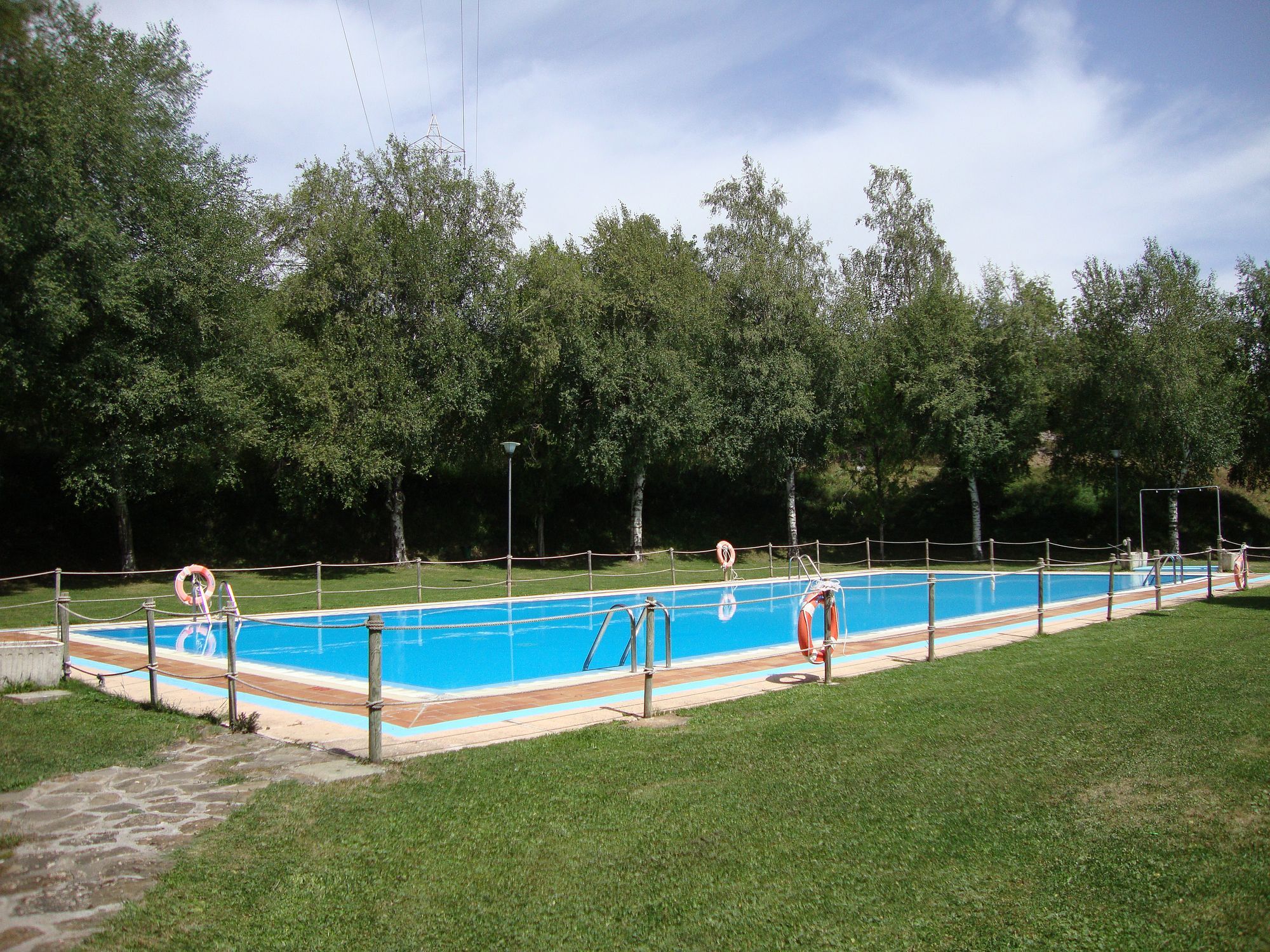Complejo Bubal Formigal 3000 Appartement Biescas  Buitenkant foto