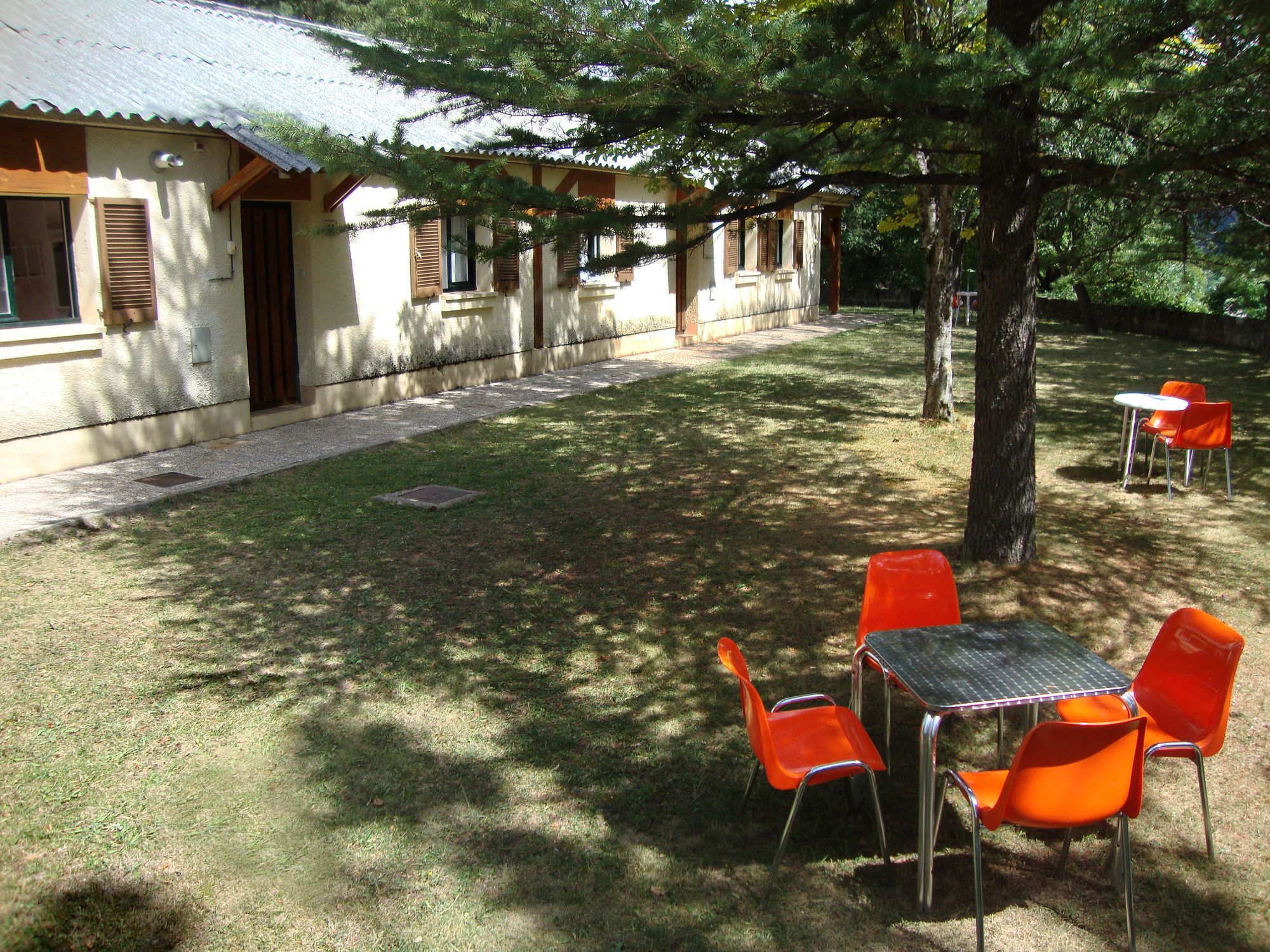 Complejo Bubal Formigal 3000 Appartement Biescas  Buitenkant foto